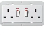 Gira Doppelsteckdose 13A abschaltbar reinwei&szlig; gl&auml;nzend 278403