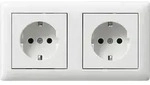Gira Steckdose 2-fach verdr Reinwei&szlig;+Rahmen 479303