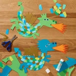 HABA Sachenmacher - Fensterbild, Bastelset Drachen, 2 St&uuml;ck, ab 5 Jahren | ab 5+
