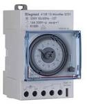 Legrand Legrand 412813 Hutschienen-Zeitschaltuhr analog 230 V