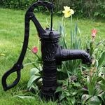 TRUTZHOLM Antik Schwengelpumpe Gartenpumpe Nostalgie