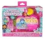 Gabby''s Dollhouse Deluxe Room Spielset - Fest-Raum mit Kätzchen Narwal , Spielfigur Gabby''s Dollhouse Deluxe Room Spielset - Fest-Raum mit Kätzchen Narwal , Spielfigur