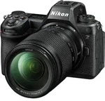 NIKON Z6 III + Z 24-200mm f/4-6.3 S - Schwarz