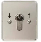 Kaiser Nienhaus 2-seitiger Taster Aufputz 322100