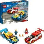 LEGO 60256 City Rennwagen-Duell, Konstruktionsspielzeug mit Rennauto und 2