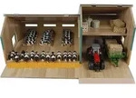 Kids Globe Viehstall mit Holzscheune 1:32 - Braun