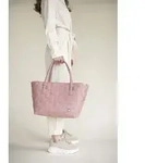 Handed By - Paris Shopper - Soft Purple