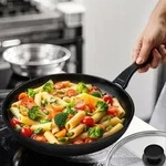 Kuketo | Bratpfanne 30 cm Ambition Magnat &ndash; Gro&szlig;e Antihaft Pfanne F&uuml;r Induktion &