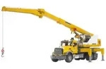 BRUDER&reg; 02818 MACK GraniteLiebherr Kran-LKW
