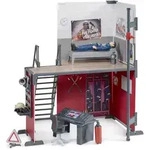 BRUDER&reg; 62702 bworld Feuerwehrstation mit Feuerwehrmann