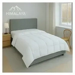 TRAUMSCHLAF Daunenbettdecke Himalaya medium, F&uuml;llung: 100% Daunen, Bezug: 100%