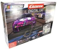 Carrera&reg; Autorennbahn Rennbahn 1:24 7,3m Digital NASCAR Daytona Challenge
