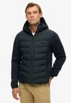 Superdry Steppjacke HOODED STORM KNIT HYBRID JKT Slim Fit, mit hochschlie&szlig;endem