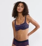 Triumph Balconette-BH Body Make-Up Illusion Lace feine feminine Stretch-Spitze,