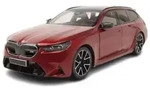 Minichamps Modellauto BMW M5 Touring Kombi 2024 dunkelrot metallic, Ma&szlig;stab...