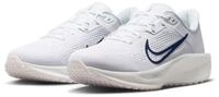 Nike WMNS QUEST 6 Laufschuh