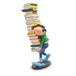 Plastoy Spiel, Gaston mit B&uuml;cherstapel
