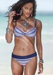 s.Oliver Bikini-Hose Barcelona mit Umschlagbund in Kontrastfarbe