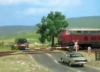 Busch H0 (1:87) 6021 - Bahn&uuml;bergang Modellbahn