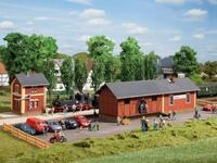 Auhagen H0 (1:87) 11435 - Bahnhof Steinbach mit Wasserhaus Modellbahn