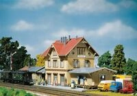 Faller H0 (1:87) 110107 - Bahnhof G&uuml;glingen Modellbahn