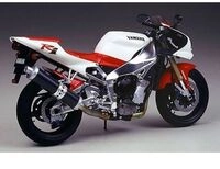 Tamiya 300014073 - 1:12 Yamaha YZF-R1 1000ccm 1997 Street Modellbau
