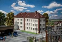 Faller H0 (1:87) 144101 - Mannschaftsgeb&auml;ude Modellbahn