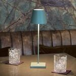 LED-Akkutischlampe Nuindie, USB-C, salbeigr&uuml;n, IP54, dimmbar