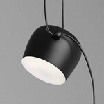 FLOS Aim small LED-Pendelleuchte-Schwarz-mit LED (2700K)