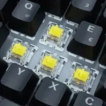 Sharkoon SKILLER SGK50 S3 Gaming Tastatur - 75% Layout, gelbe Hot-Swap