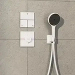 hansgrohe ShowerSelect Comfort E Ventil 15573700 UP, f&uuml;r 3 Verbraucher,...