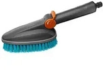 Gardena Cleansystem Handb&uuml;rste M hard, mit Schlauchanschluss, f&uuml;r kleinere Fl&auml;chen