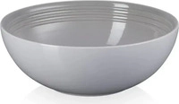 Le Creuset Salatsch&uuml;ssel 24 cm Perlgrau