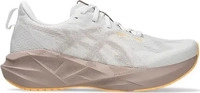ASICS 1012B765, ASICS Damen Laufschuhe NOVABLAST 5 WHITE/FAWN female