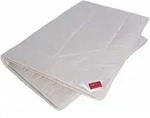 Hefel &raquo;Wellness Zirbe&laquo; Bettdecke Leichtdecke / 200x200 cm / 800/200 g