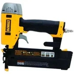 DeWalt Klammernagler Druckluft DSTSX, 38 mm