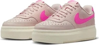 Nike DM0113-601, NIKE Court Vision Alta Plateau Sneaker Damen 601 - silt red/pink