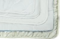 Microfaserbettdecke RIBECO "&Uuml;berraschungspaket wir r&auml;umen unser Lager", beige