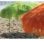 Hawaii - Sonnenschirm mit Fransen gr&uuml;n