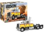 Revell Modellbausatz "78 Chevy&reg; Bison" in Gelb - ab 12 Jahren