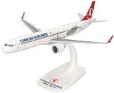 Herpa Snap-Fit Modellflugzeug Turkish Airlines Airbus A321neo Miniatur im Ma&szlig;stab
