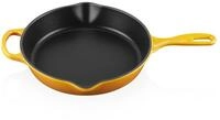 LE CREUSET Signature Hohe Brat- und Servierpfanne aus Gusseisen, f&uuml;r alle...