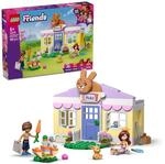 LEGO Friends Heartlake City Hasenhotel - Haus-Spielset mit 2 Mini Puppen, 2