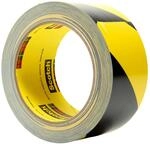 3M 5702 Gefahren-Markierungs-Klebeband, 50 mm x 33 m, Schwarz/Gelb (24-er Pack)