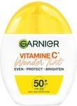 Garnier Vitamin C* Wonder Tint SPF 50+ Licht - Sch&uuml;tzt & L&auml;sst Strahlen - get&ouml;nte