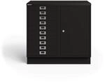 Abschlie&szlig;bare Fl&uuml;gelt&uuml;r und 10 Schubladen; Ma&szlig;e: H 670 x B 700 x T 460 mm;...
