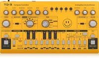 Behringer TD-3-AM Analoger Bass-Line-Synthesizer mit VCO, VCF, 16-stufigem...