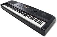 Yamaha DGX-670 - Tragbares Digitalpiano Mit 88 Gewichteten Tasten, Bluetooth Audio,