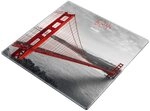 Beurer GS 215 Glaswaage San Francisco, digitale Personenwaage mit Trittfl&auml;che aus