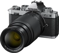 Nikon VOA090K003, Nikon Z fc + Nikkor Z DX 16-50mm f/3,5-6,3 VR + Nikkor Z DX Nikon VOA090K003, Nikon Z fc + Nikkor Z DX 16-50mm f/3,5-6,3 VR + Nikkor Z DX